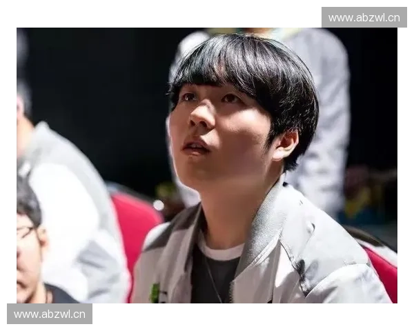 DOTA2顶尖选手谁虎崛起之路从默默无闻到赛场王者的成长传奇 DOTA2顶尖选手谁虎崛起之路从默默无闻到赛场王者的成长传奇